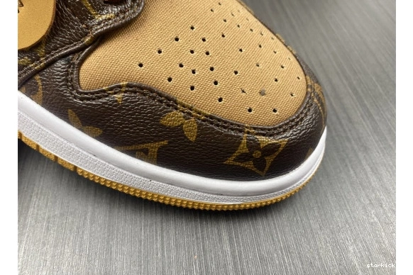 CASE) Low -LouiV 1 AIR Top WHITE-LouiV (WITH O-W JORDAN 0103